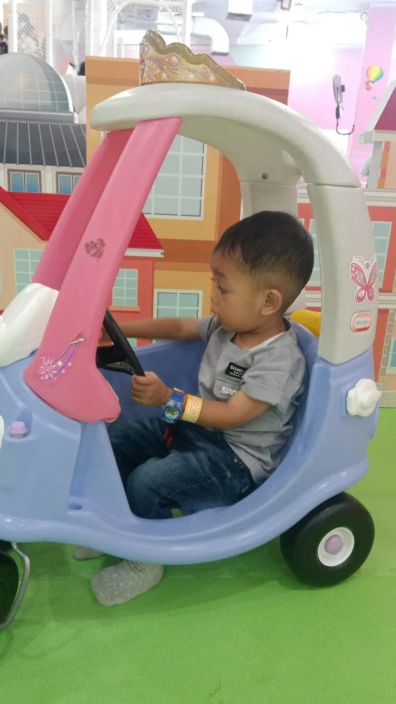 Tentang kebahagiaan Kami