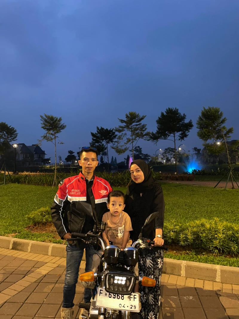 Tentang kebahagiaan Kami